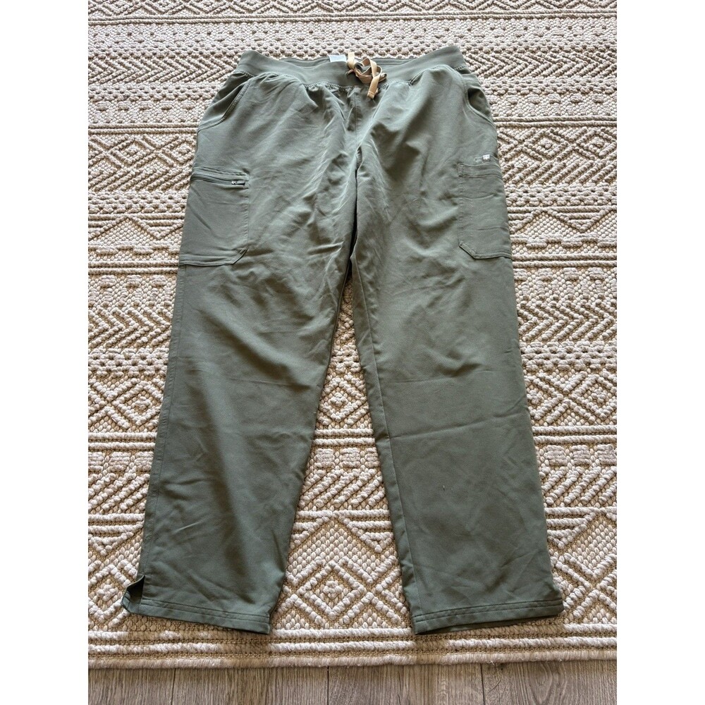 FIGS Green Solid Scrub Pants Size S Womans “Yola”